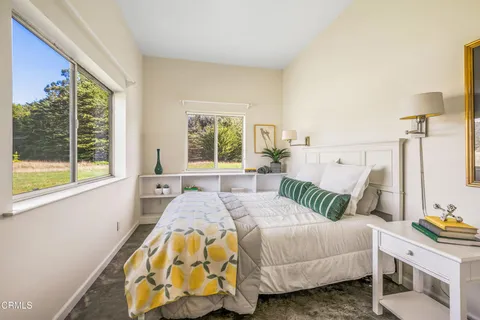 $3,995,000 | 28651 Highway 1, Gualala, CA 95445