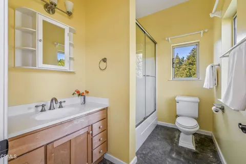 $3,995,000 | 28651 Highway 1, Gualala, CA 95445