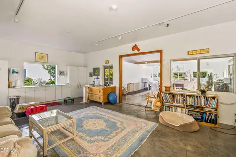 $3,995,000 | 28651 Highway 1, Gualala, CA 95445