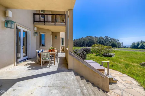 $3,995,000 | 28651 Highway 1, Gualala, CA 95445