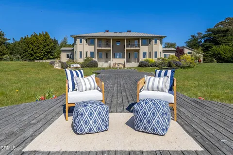 $3,995,000 | 28651 Highway 1, Gualala, CA 95445