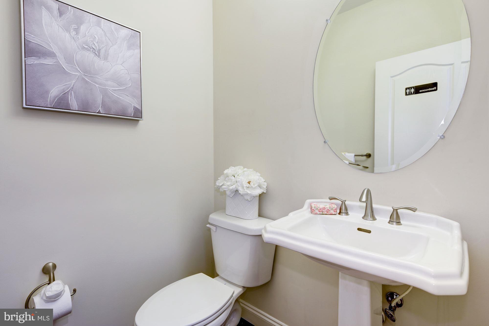 9604 Owen Brown Road Columbia, MD 21045 - Photo 26 of 73 Main Level Powder Room