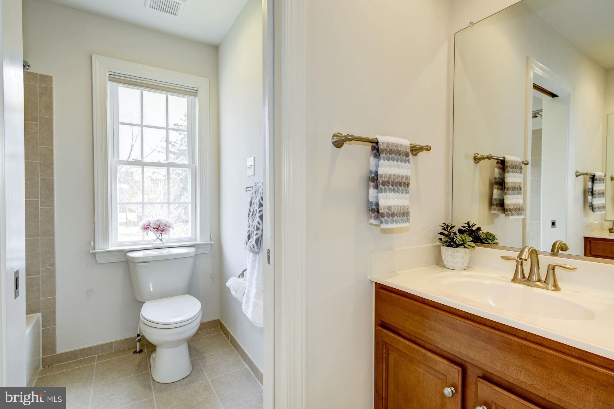 9604 Owen Brown Road Columbia, MD 21045 - Photo 46 of 73 Upper Level Hall Bath
