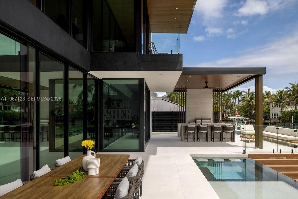 1102 Washington Street Hollywood, FL 33019 - Photo 22 of 34