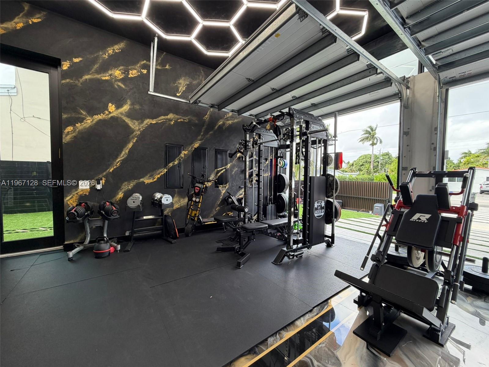 1102 Washington Street Hollywood, FL 33019 - Photo 34 of 34