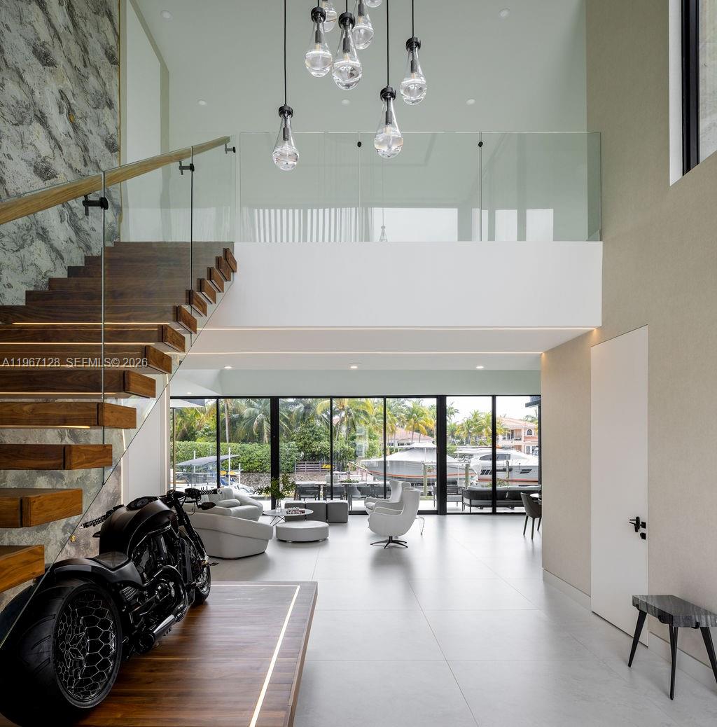 1102 Washington Street Hollywood, FL 33019 - Photo 7 of 34