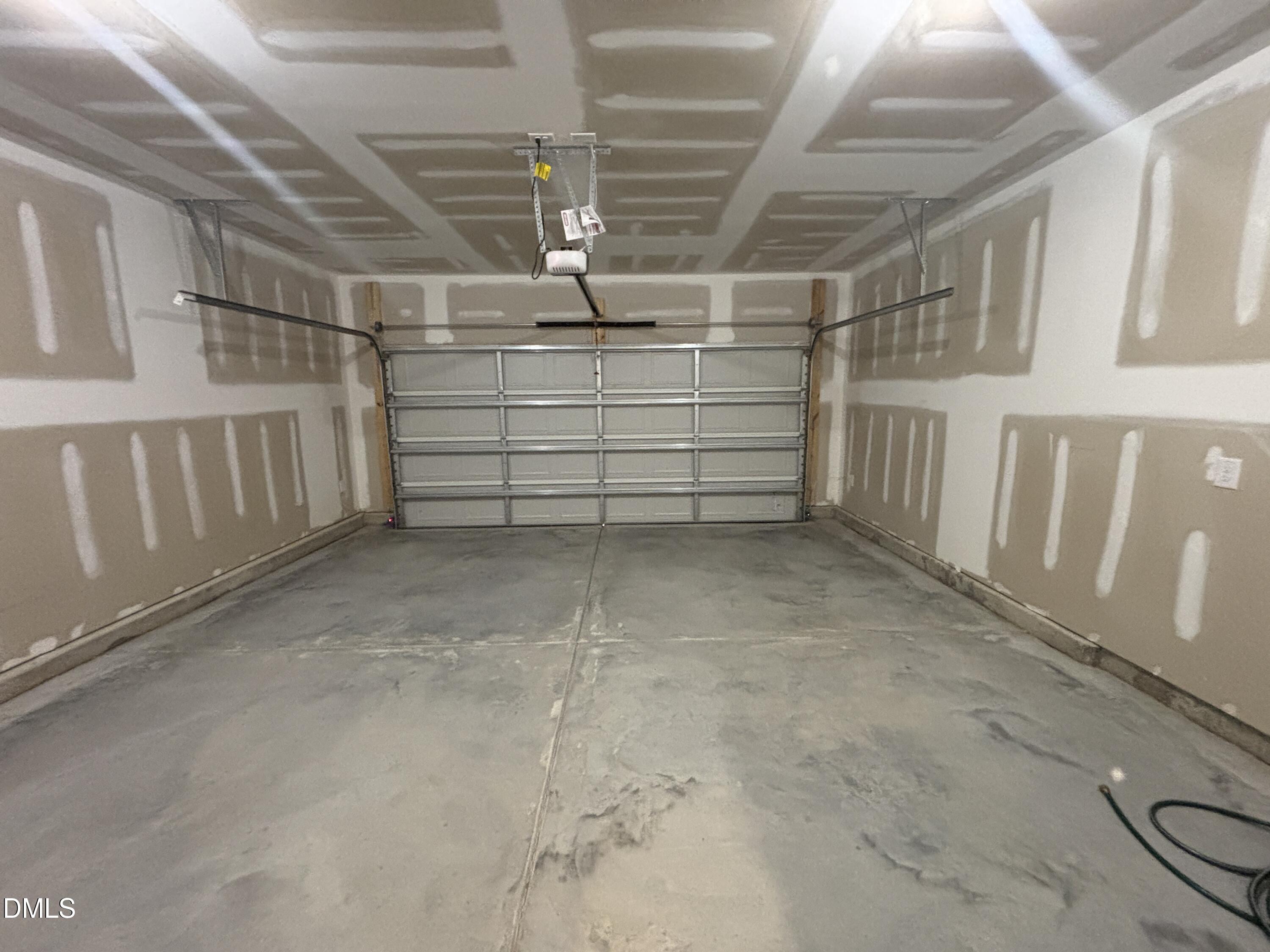 5128 Ranger Grv Way Raleigh, NC 27604 - Photo 8 of 68 20260709_182447089_iOS