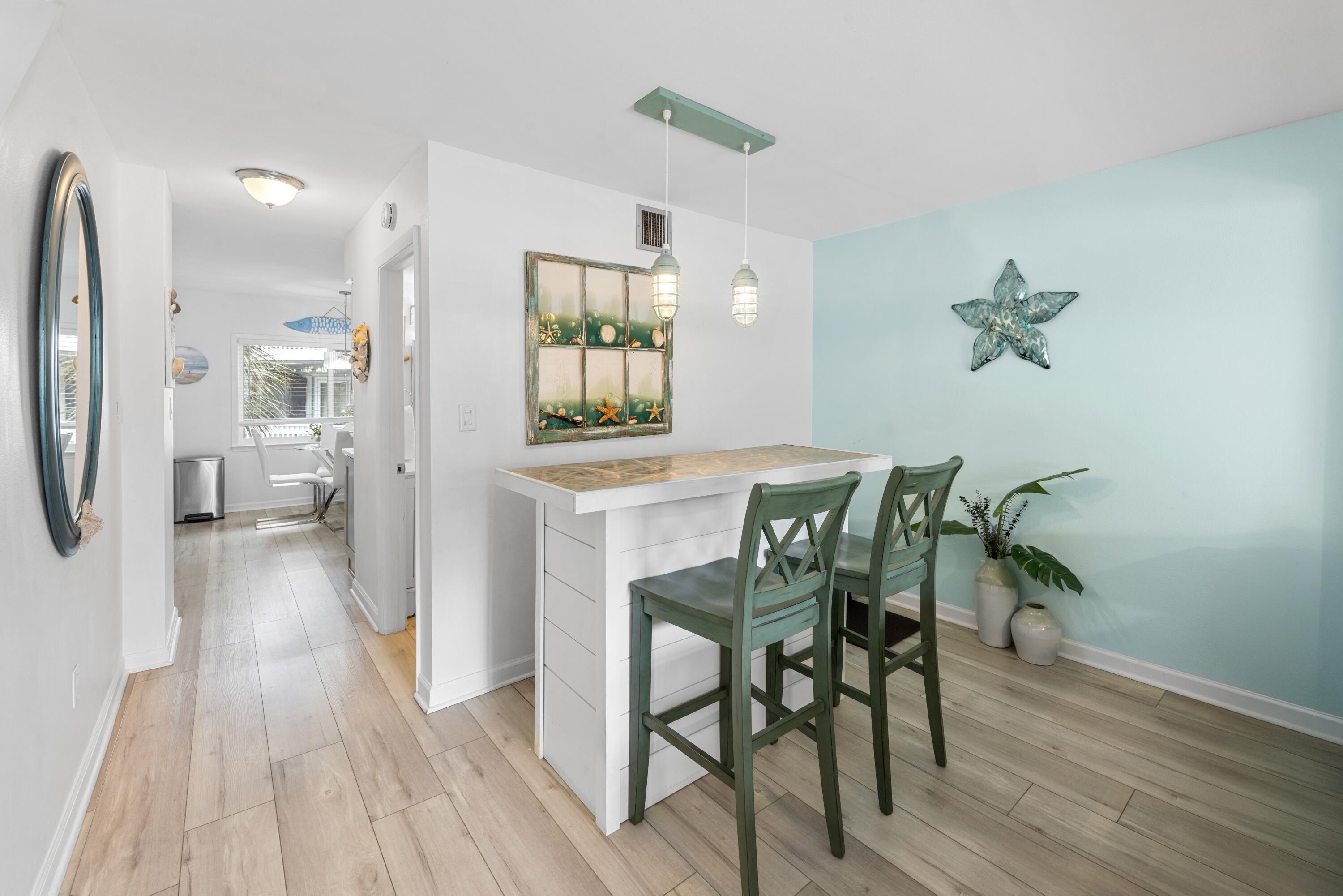 8522 Gulf Boulevard, Unit 3 Navarre, FL 32566 - Photo 15 of 53 602A9240