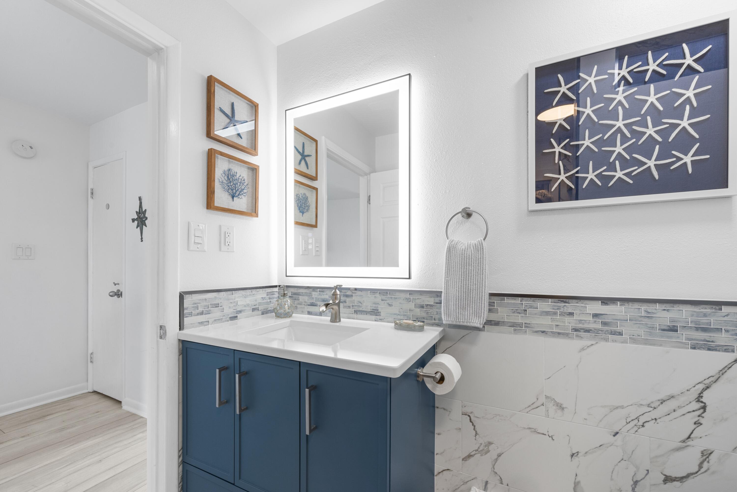 8522 Gulf Boulevard, Unit 3 Navarre, FL 32566 - Photo 29 of 53 602A9355