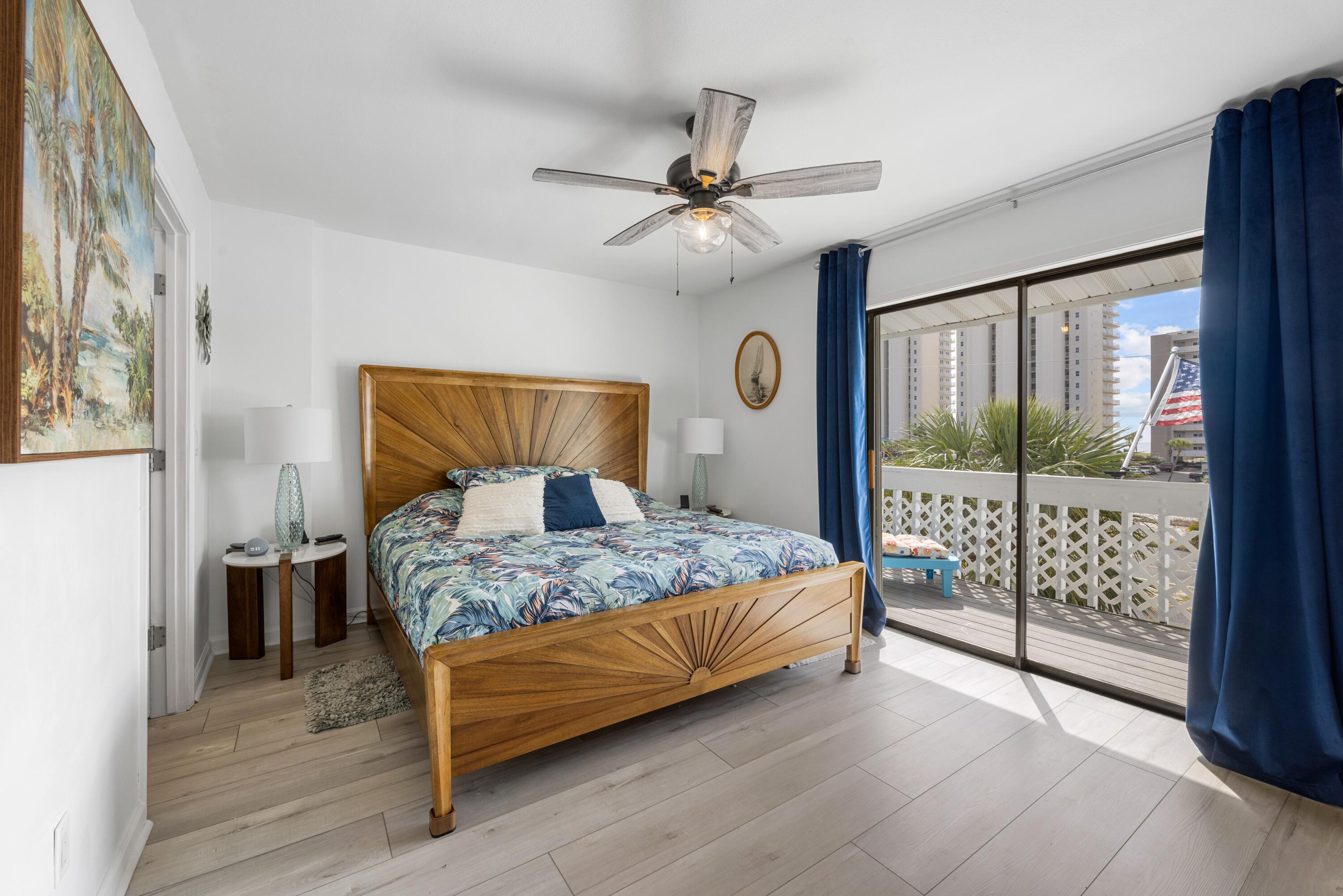 8522 Gulf Boulevard, Unit 3 Navarre, FL 32566 - Photo 34 of 53 602A9425