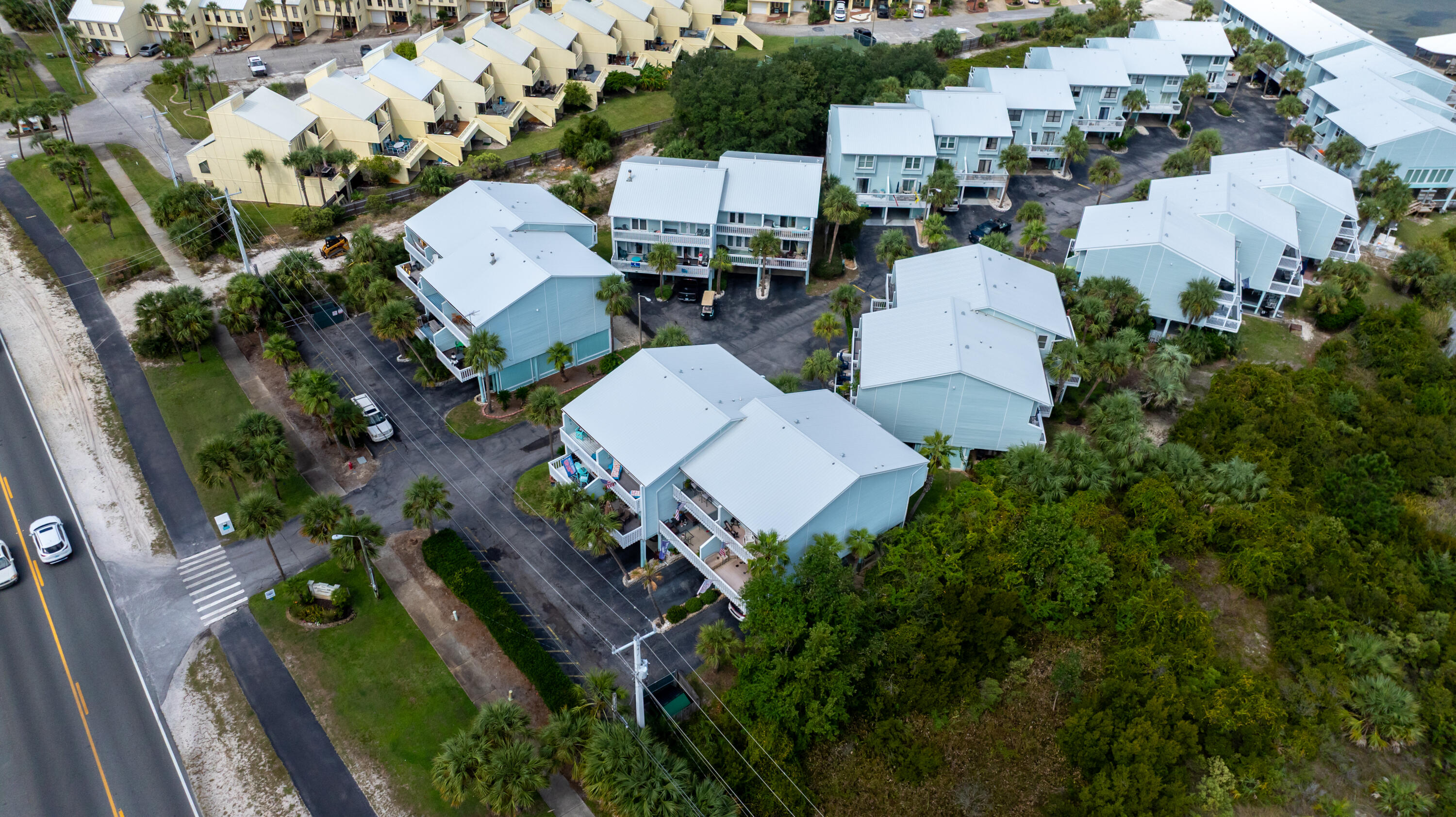 8522 Gulf Boulevard, Unit 3 Navarre, FL 32566 - Photo 49 of 53 DJI_20251008101854_0611_D