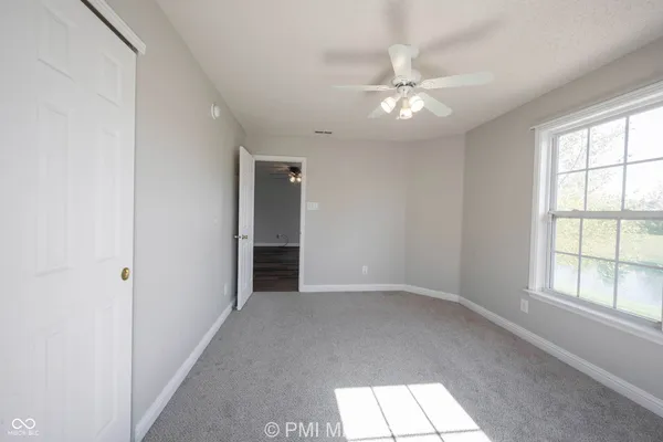 $2,000 | 859 Runnymede Drive, Greenfield, IN 46140