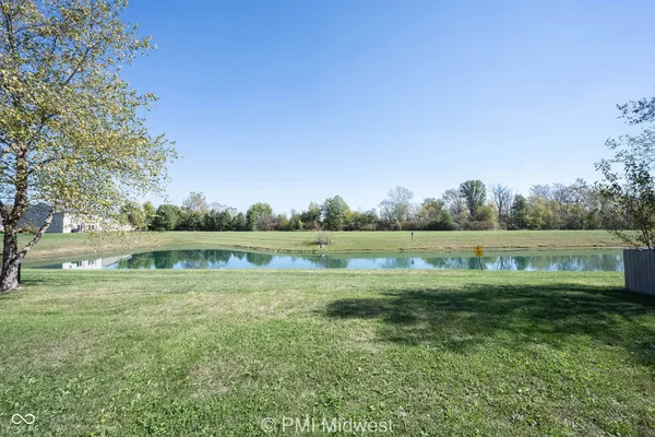 $2,000 | 859 Runnymede Drive, Greenfield, IN 46140