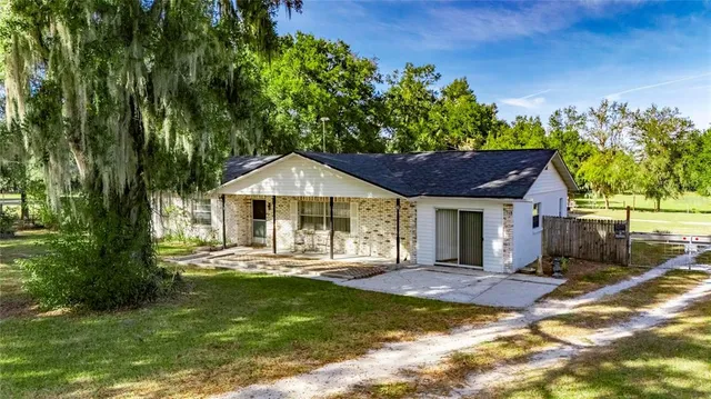 $384,900 | 1748 East Wheeler Road, Seffner, FL 33584