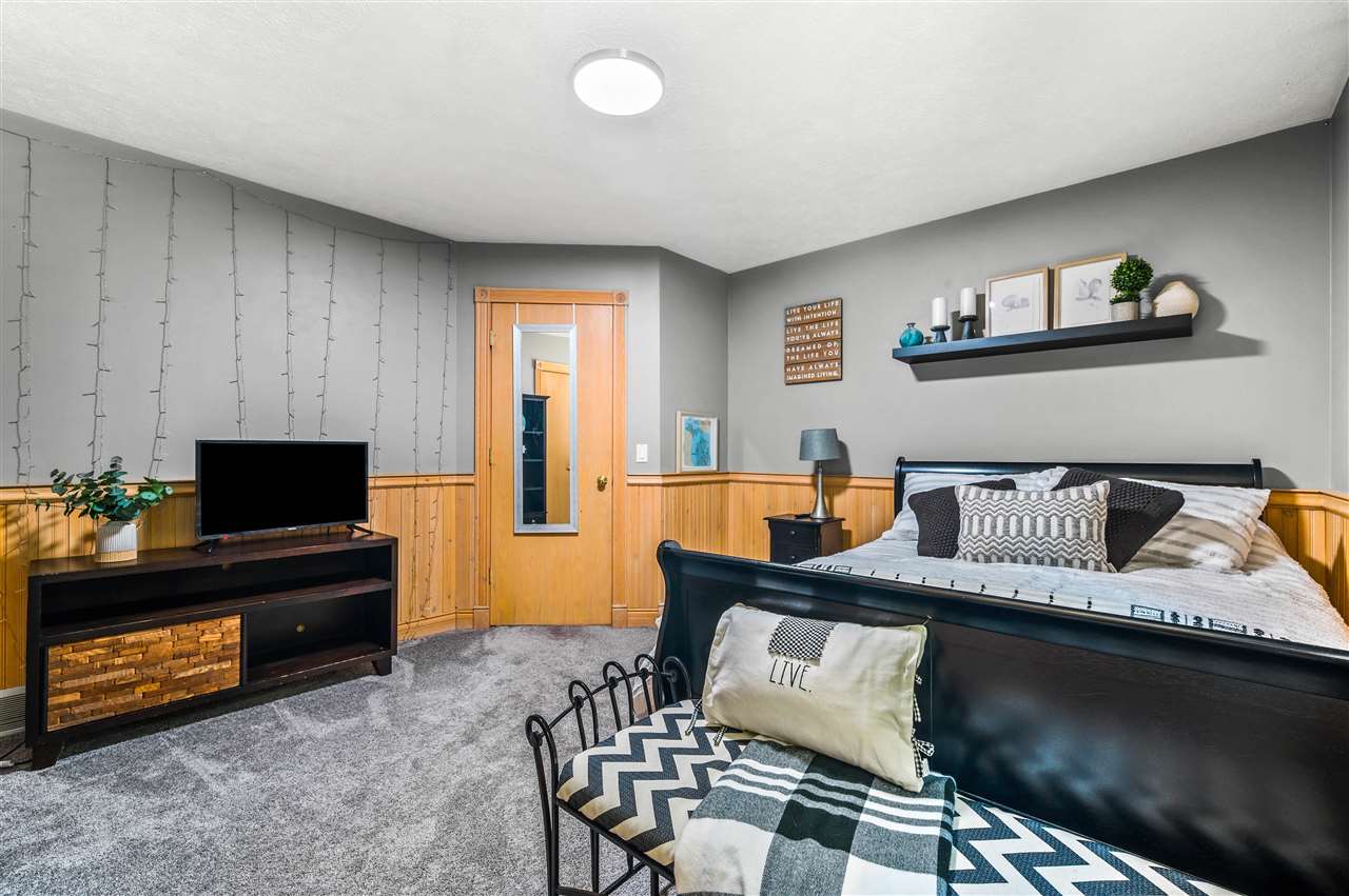 6694 Cedar Run Road Traverse City, MI 49684 - Photo 35 of 54 1900115-34.JPG