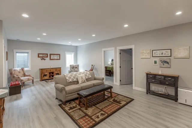 $895,000 | 6461 Kabekona Beach Road Northwest, Walker, MN 56484