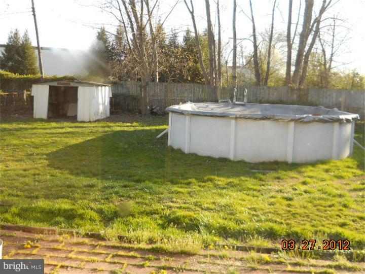 721 West County Line Road Horsham, PA 19040 - Photo 11 of 11 View in Back