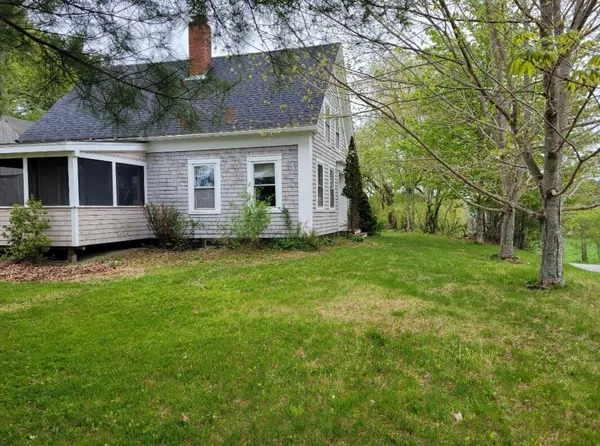 $349,900 | 66 Village Street, Jefferson, ME 04348