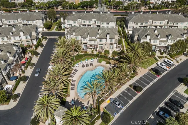 $1,324,000 | 19271 Surfwave Drive, Huntington Beach, CA 92648