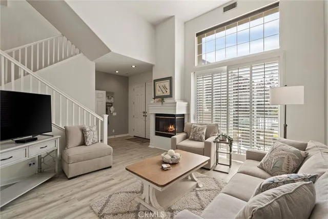 $1,324,000 | 19271 Surfwave Drive, Huntington Beach, CA 92648