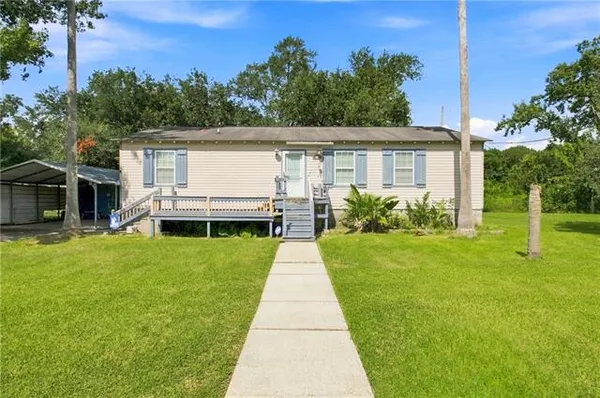 $185,000 | 2720 Gina Drive, St. Bernard, LA 70085