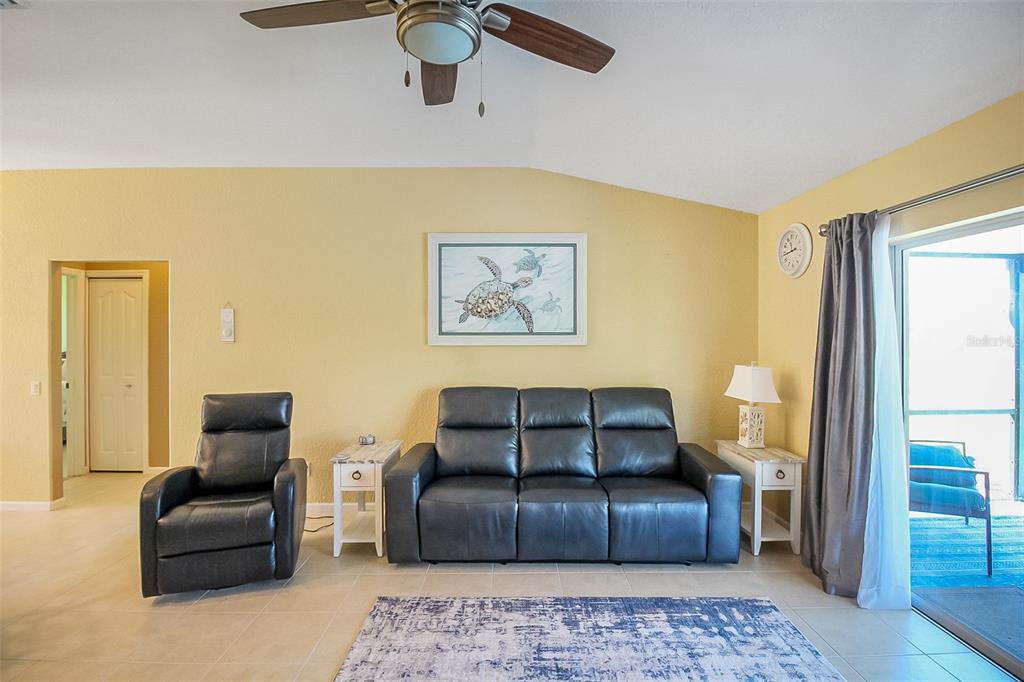 1465 Shields Street Punta Gorda, FL 33980 - Photo 15 of 41