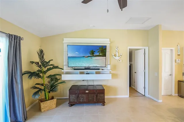 $4,300 | 1465 Shields Street, Punta Gorda, FL 33980