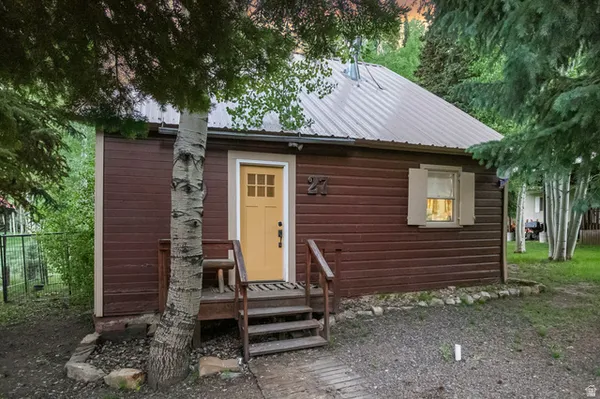 $324,999 | 95 Black Diamond Road, Helper, UT 84526