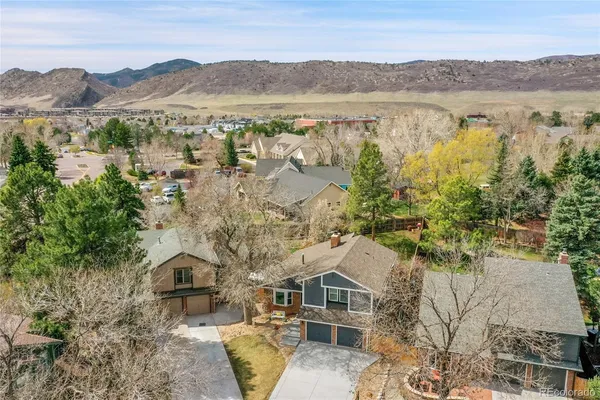 $715,000 | 10866 Half Moon Pass, Littleton, CO 80127