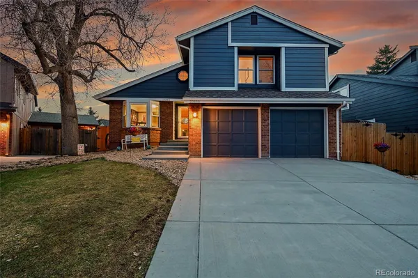 $715,000 | 10866 Half Moon Pass, Littleton, CO 80127