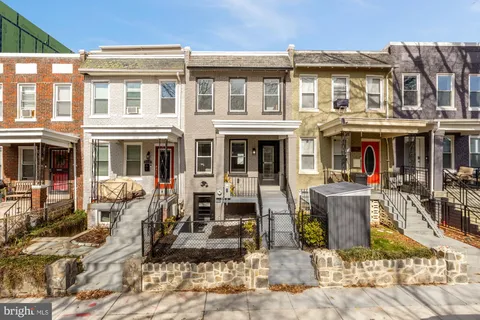 $750,000 | 1120 Owen Place Northeast, Washington, DC 20002