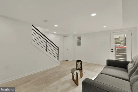 $750,000 | 1120 Owen Place Northeast, Washington, DC 20002