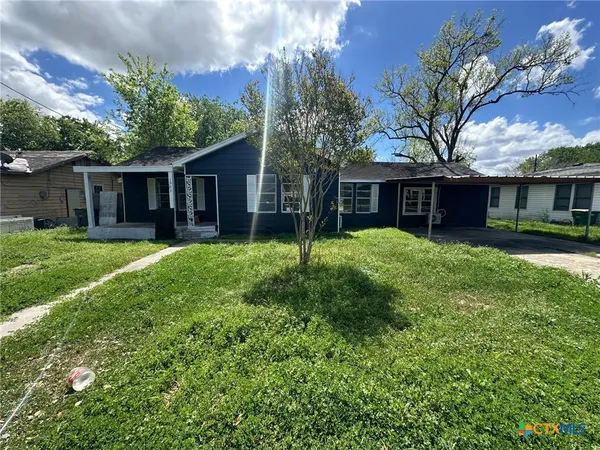 $1,600 | 1903 Glendale Street, Victoria, TX 77901