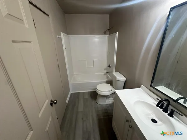 $1,600 | 1903 Glendale Street, Victoria, TX 77901