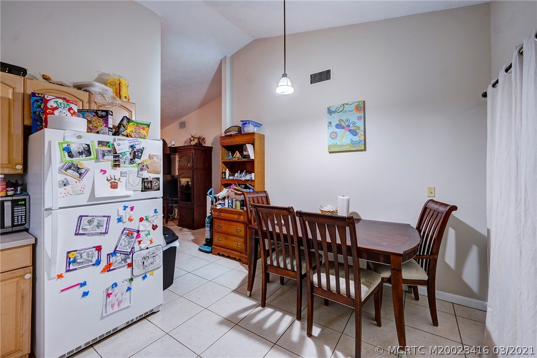 4597 Southeast Marie Way Stuart, FL 34997 - Photo 22 of 37 Gallery Image 22