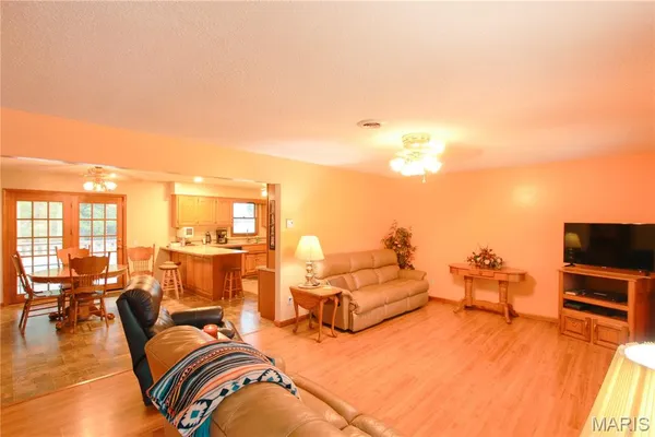 $359,000 | 210 South Patton Street, Newburg, MO 65550