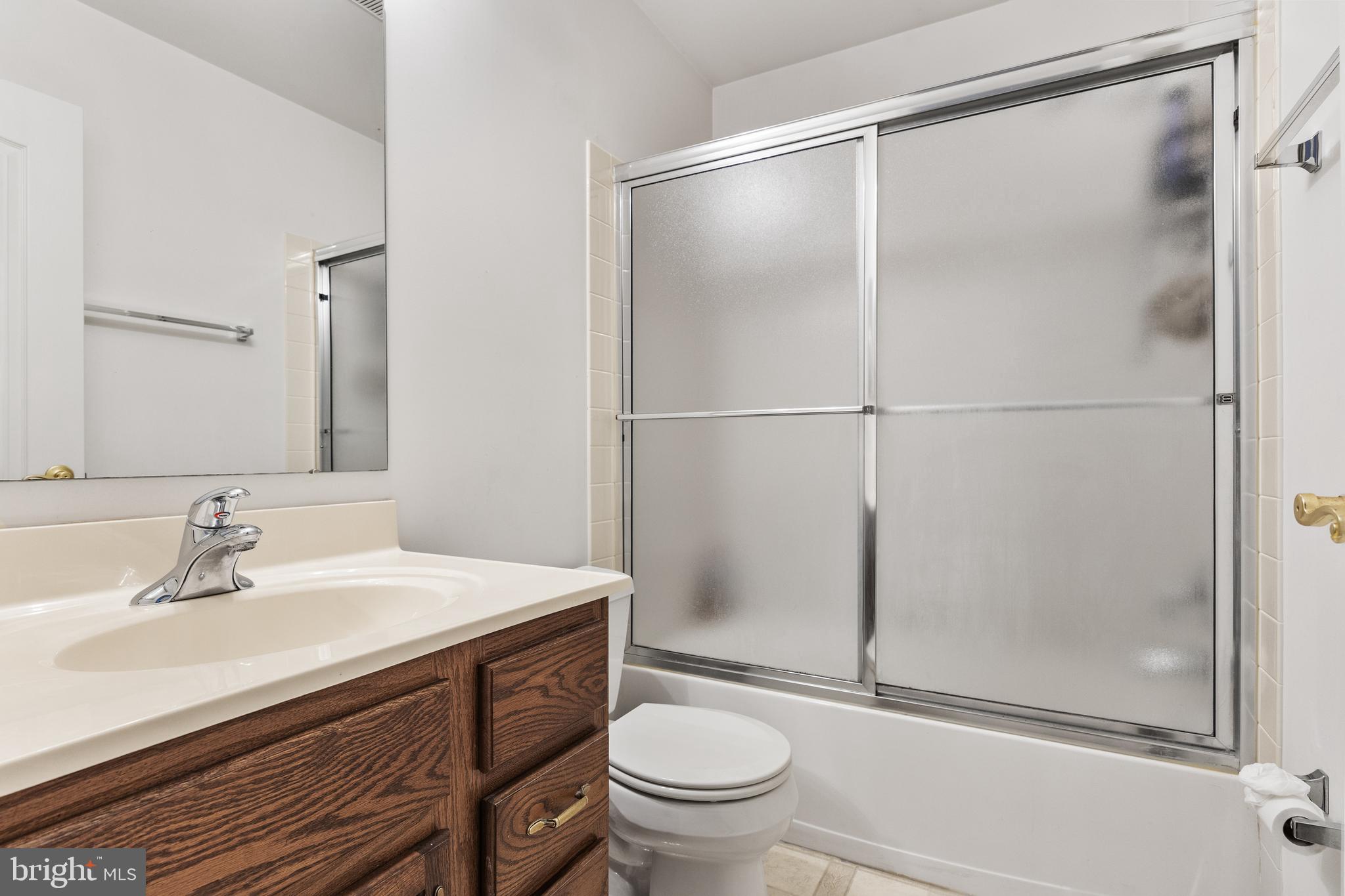 49 Cranberry Lane Delran, NJ 08075 - Photo 28 of 33 a bathroom with a sink toilet and shower