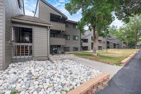 $640,000 | 1061 West Beaver Creek Boulevard, Unit H303, Avon, CO 81620