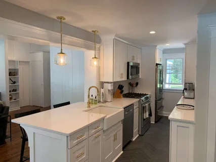 16 Franklin Avenue, Quiogue, NY 11978