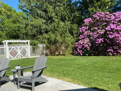 16 Franklin Avenue, Quiogue, NY 11978