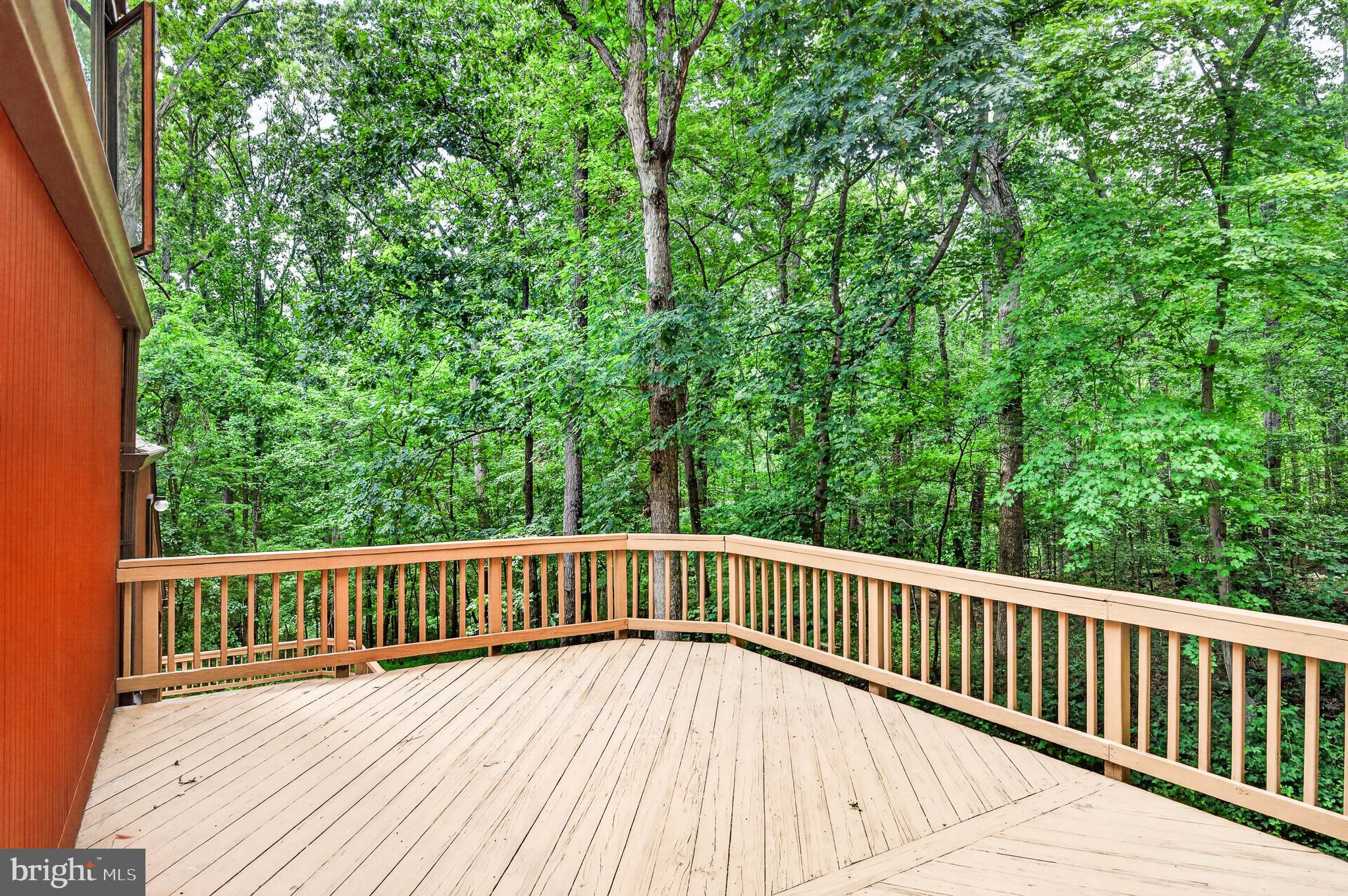 10817 Cross School Road Reston, VA 20191 - Photo 59 of 89 Private Deck