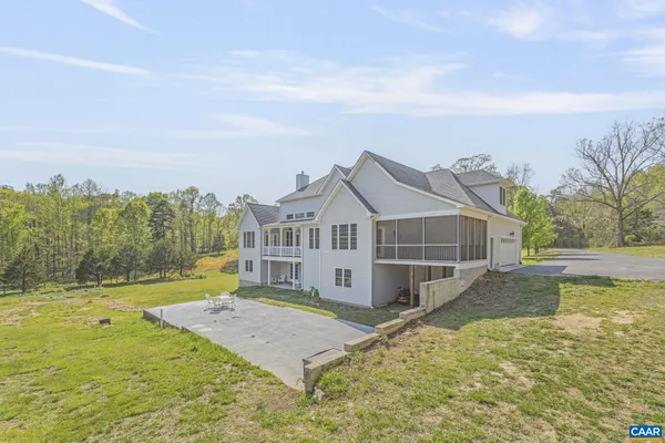 $799,000 | 1130 Race Ground Road, Rochelle, VA 22738