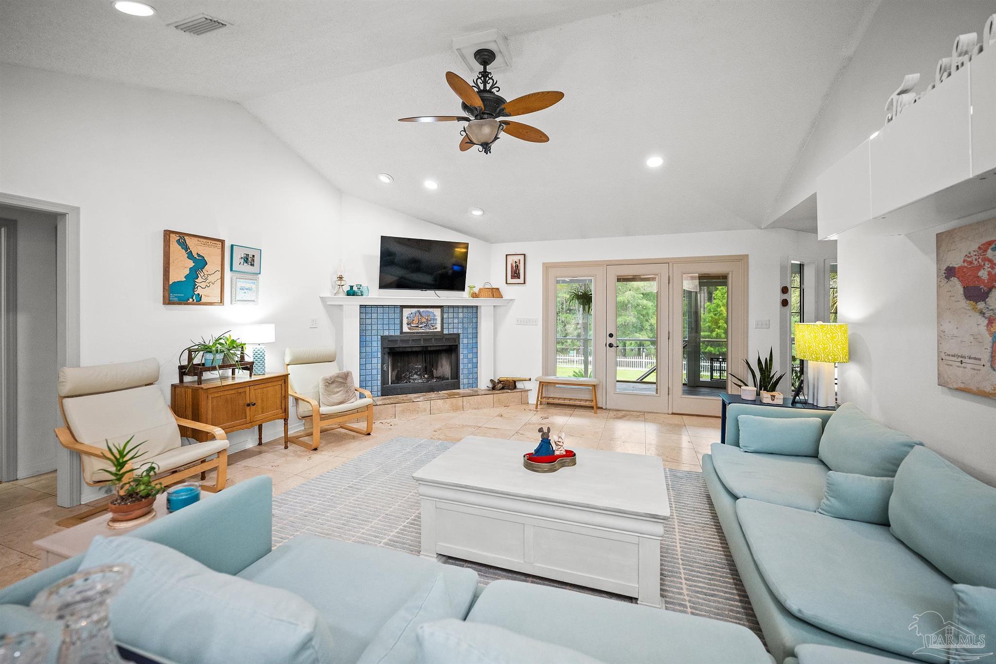 8132 Glenview Road Milton, FL 32583 - Photo 14 of 48
