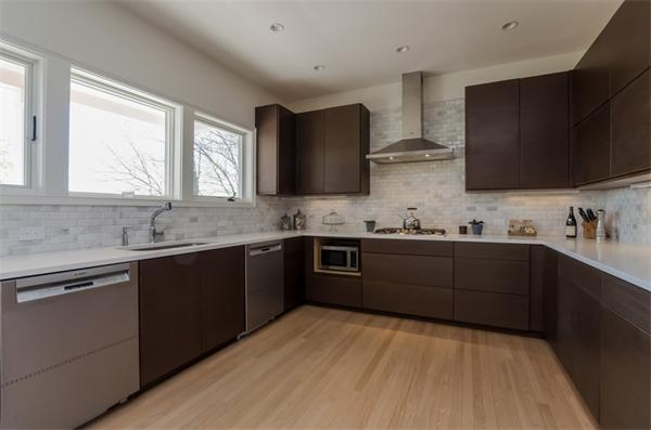 42 Walnut Hill Road Brookline, MA 02467 - Photo 12 of 30