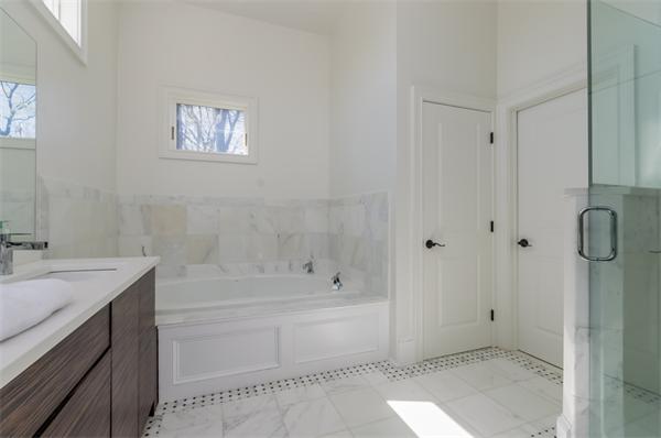 42 Walnut Hill Road Brookline, MA 02467 - Photo 20 of 30