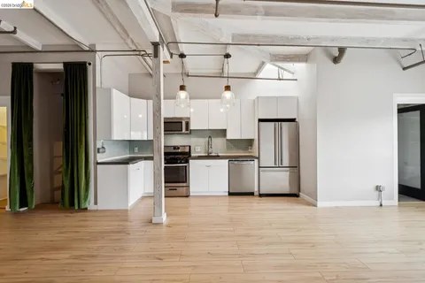$399,000 | 958 28th Street, Unit 21, Oakland, CA 94608