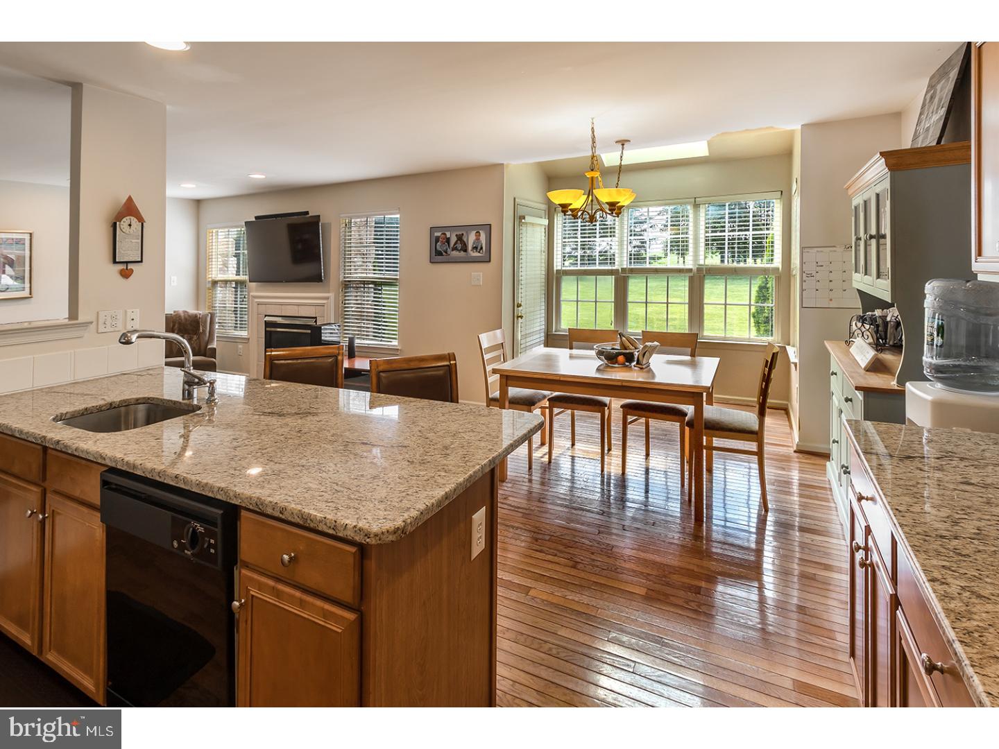 67 Hogan Way Moorestown, NJ 08057 - Photo 4 of 25