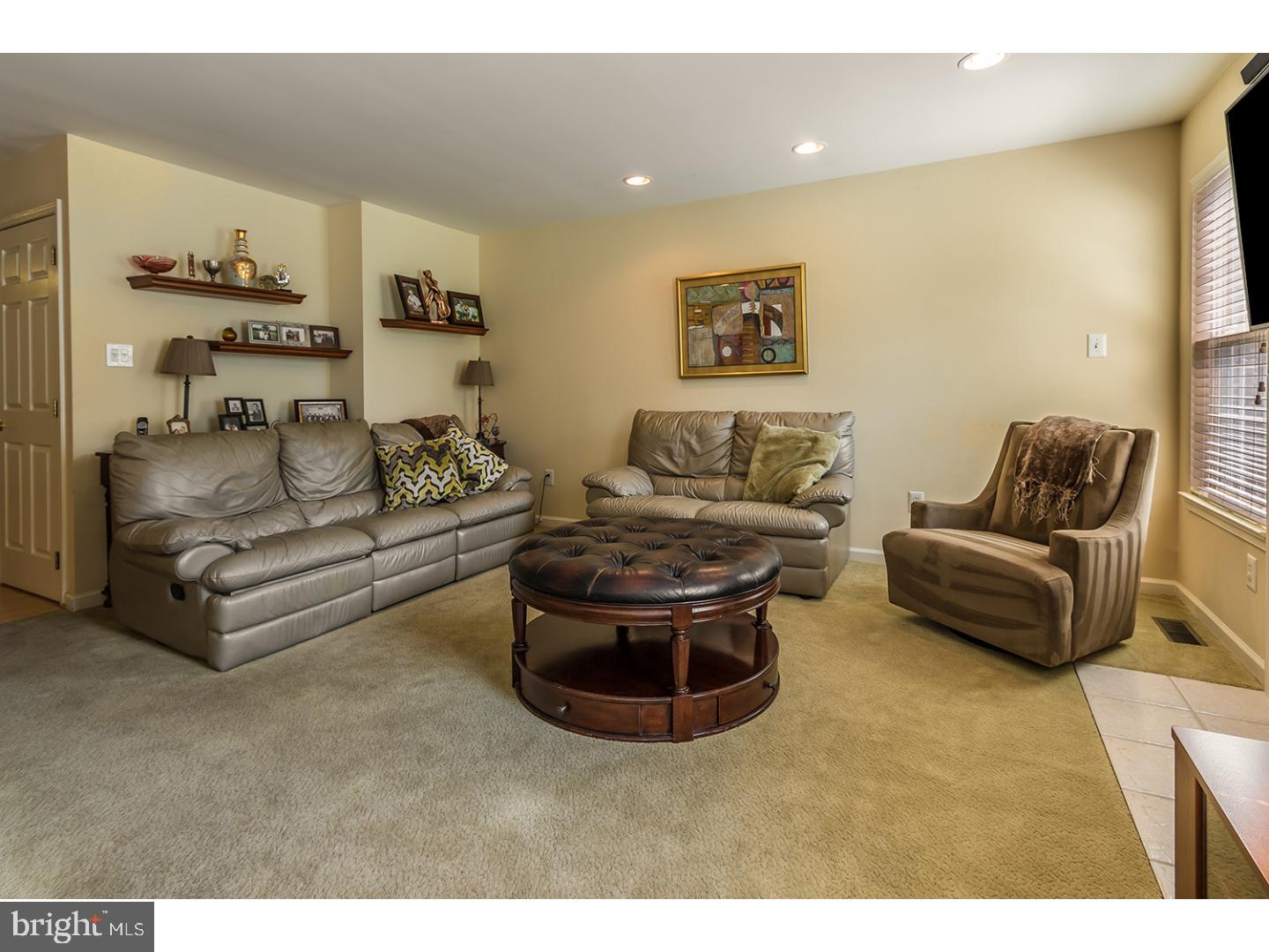 67 Hogan Way Moorestown, NJ 08057 - Photo 9 of 25