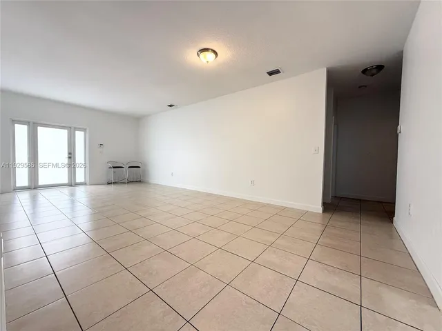 a view of empty room