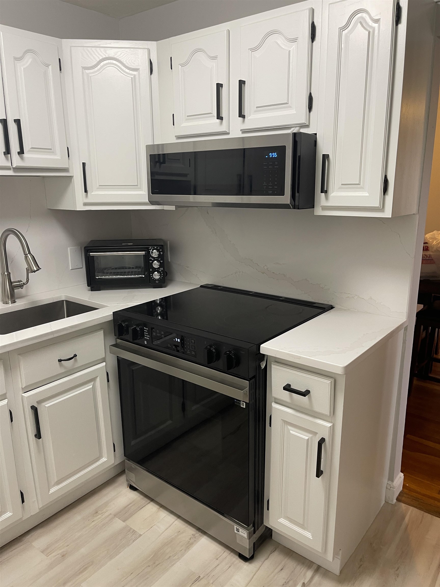 4 Brook Road, Unit 8 Salem, NH 03079 - Photo 1 of 31